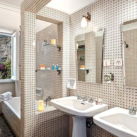 Villa Goldfinger